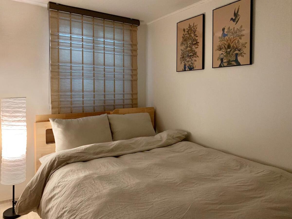 New Open Special Price! Line 2 Bongcheon Station 8 Minutes On Foot, Korean Emotional Accommodation, Gangnam 15 Minutes, Hongdae 20 Minutes, National Station *